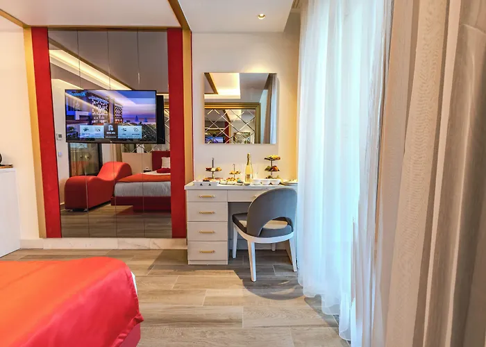 호텔 Granada Luxury Red Adult Only 5*