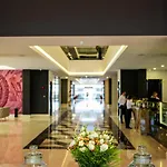 Granada Luxury Red Adult Only Αλάνια